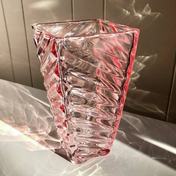 Vintage Pink Art Deco Glass Vase - Picture 1 of 8